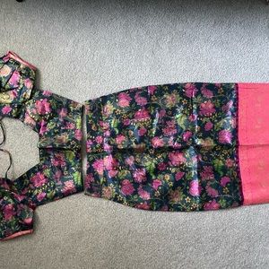 Jaya Crop Top & Skirt Set size XS